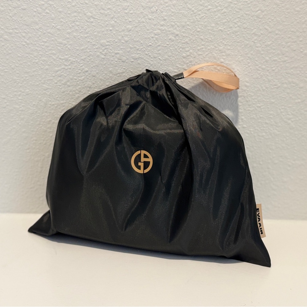 EVA Air Business Class Giorgio Armani Amenity Kit